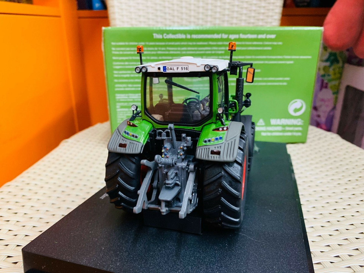 ミニカー FENDT 516 Vario 1:32 Fendt 516 Vario With 4X80 CargoProfi Frontloader Tractor 1
