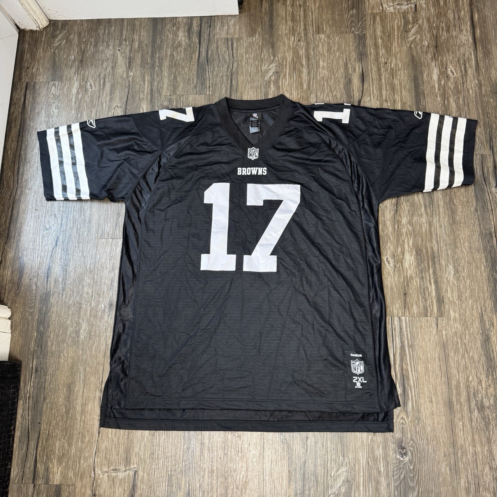 Braylon Edward’s Cleveland Brown NFL jersey image 3