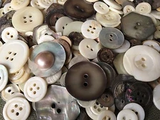 100 Best Quality MIXED LOT of BEAUTIFUL REAL SHELL BUTTONS All Sizes & Colors