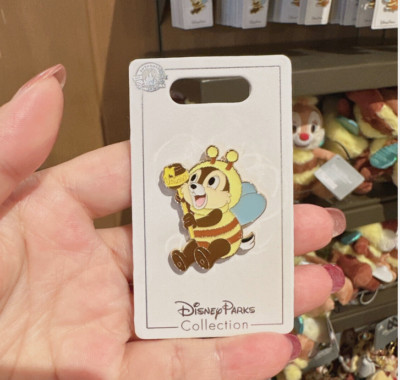 Authentic Shanghai Disney Pin 2023 Chip Bee disneyland exclusive