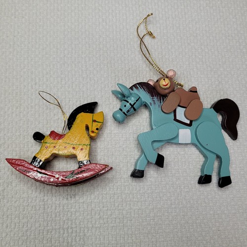 Vtg 2 Horse Christmas Ornaments Teddy Bear Western Wood Taiwan Handmade - 第 1/6 張圖片