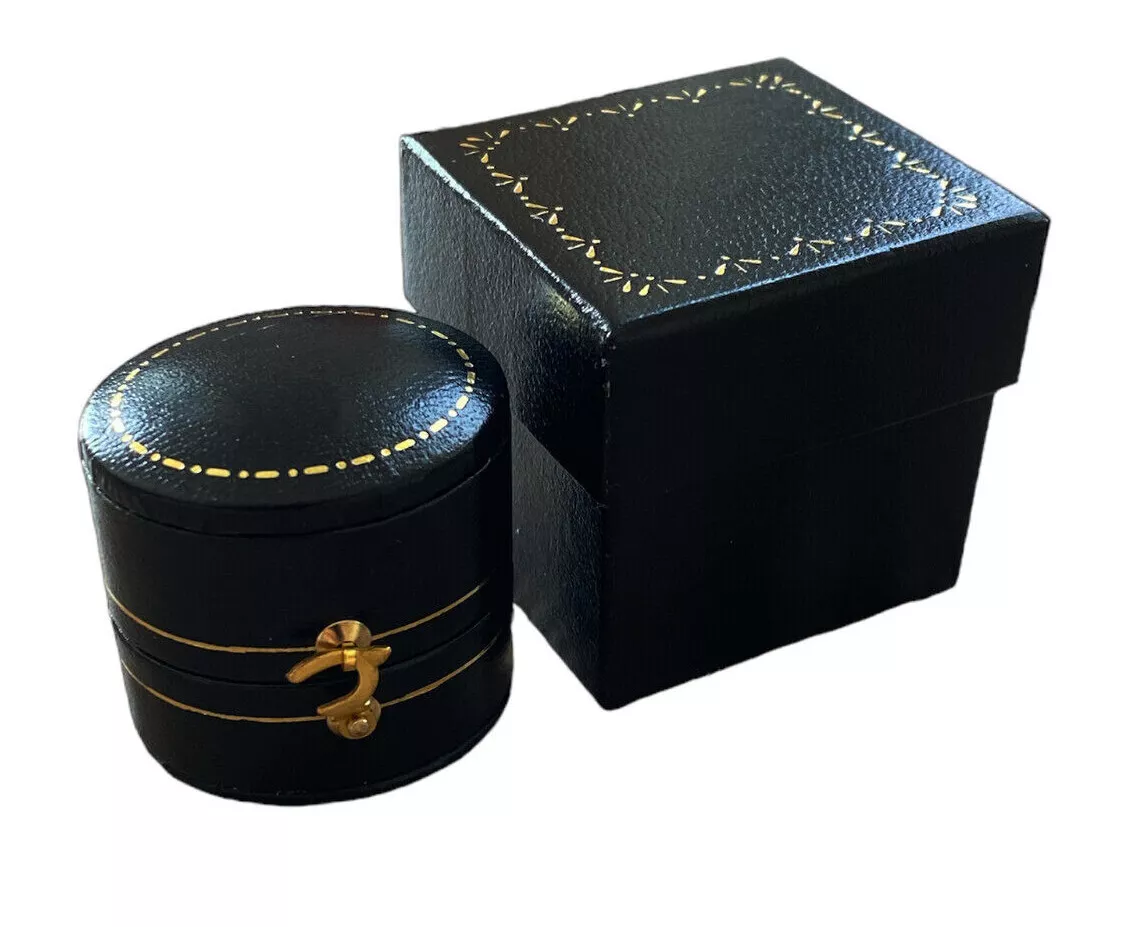 Leatherette hotsell ring box