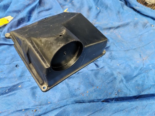 BMW 5 e34 E32 Unterteil Halterung Box Steuergeräte bottom lower part holder ECU