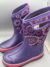 BOGS Youth Girl Classic II Rain Snow Boots Purple Pansies Print US Size 5/EU 38