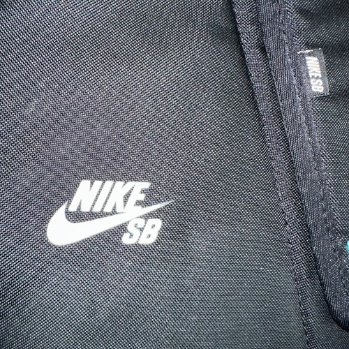 Nike SB Skateboarding Embarca Backpack Bag Mens Black Green Skate Padded Straps - Picture 9 of 18