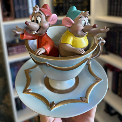 Disney Cinderella Jaq & Gus Tasse & Untertasse Disneyland Paris Schmuckständer