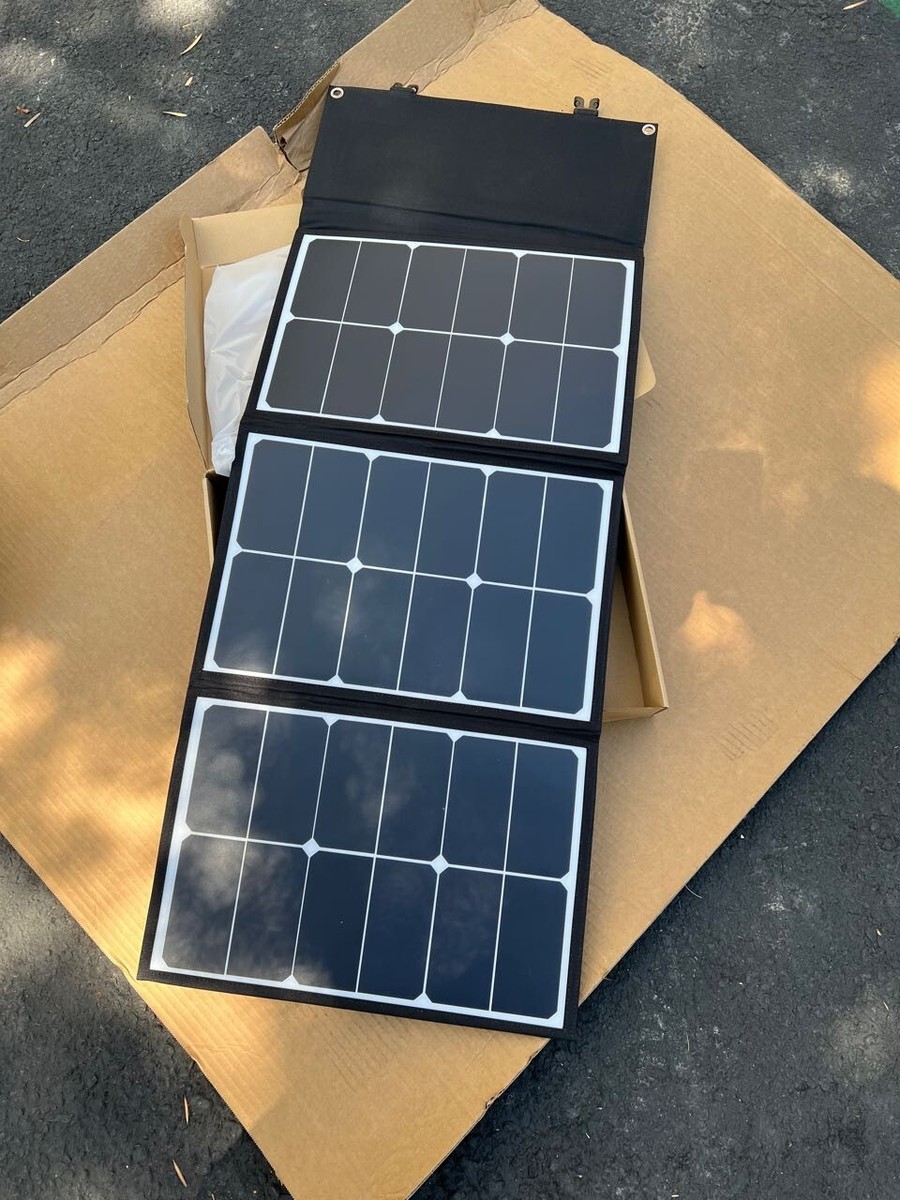 SnugMax 60W 18V Portable Solar Panel Foldable Charger USB Power