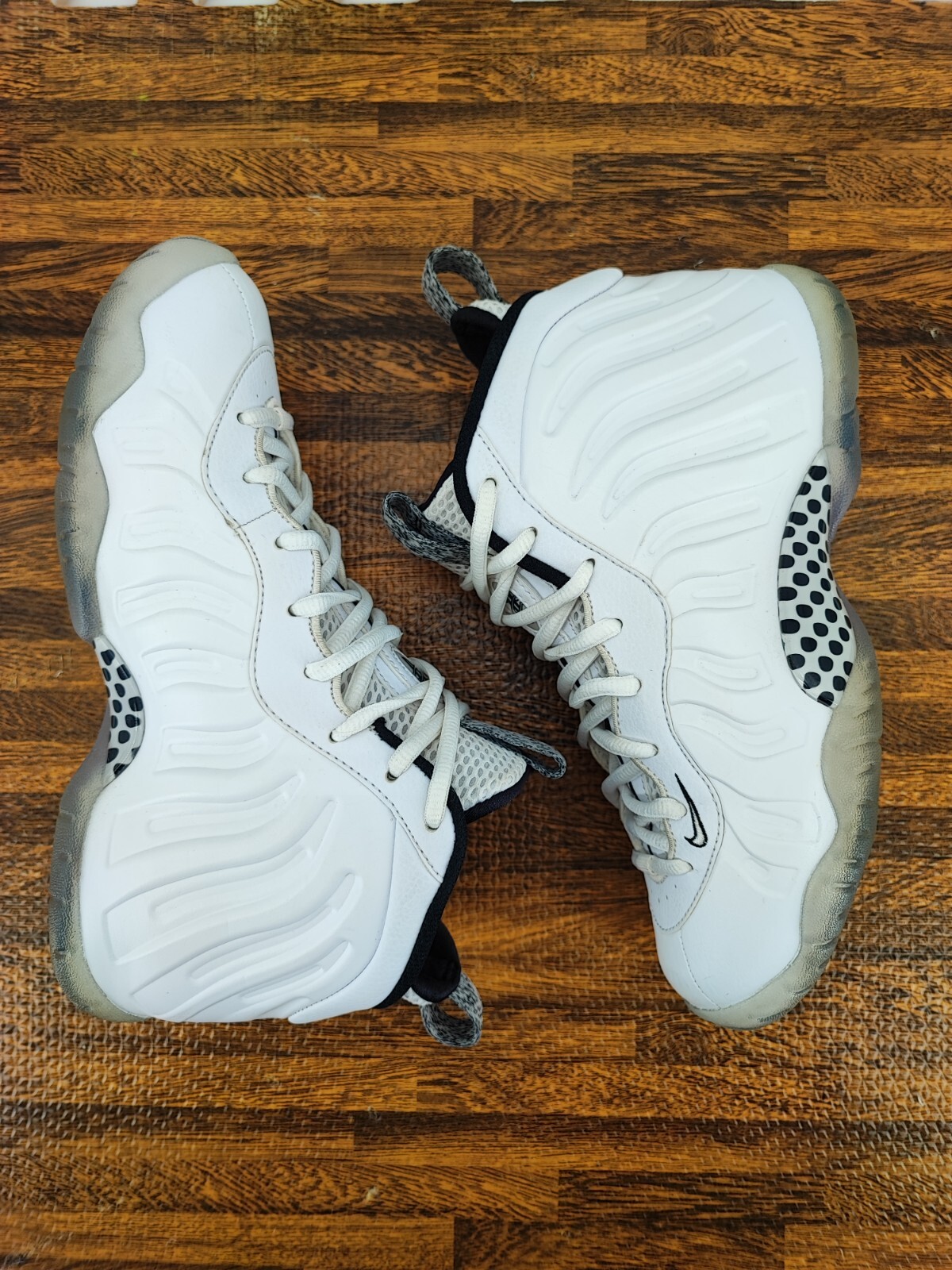 SAOLA Scarpe da ginnastica Nike per bambini FoamPosite One bianche da ghiaccio taglia 5 anni US