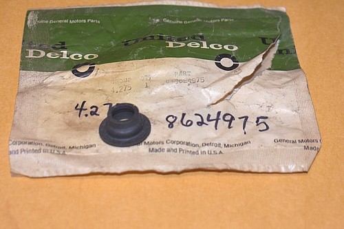 Transmission Shifter Shaft Seal 8624975 1965 1966 Chevrolet Oldsmobile TH350 400 - Picture 2 of 4
