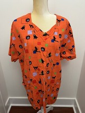 Halloween Holiday Size XL Nurse Scrub Uniform Top Ghosts Witch Black Cat Pumpkin