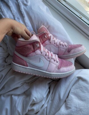 Size UK Jordan Mid Pink, good condition UK