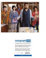 Kal Penn "Sunnyside" AUTOGRAPH Signed 8x10 Photo ACOA
