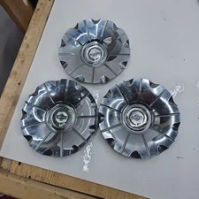 Chrysler 300C 1DK11TRMAA OEM Wheel Center Rim Cap Hub Lug Cover Chrome 3 Pcs Lot