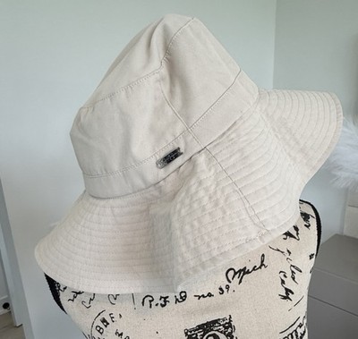 Jessica Simpson off  White Sun Cap Hat Fitted With Strap  One Size Women s
