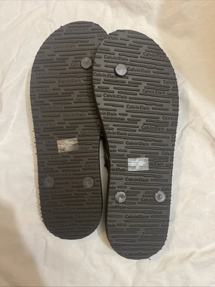 NWB Calvin Klein Womens Flip Flops Brown 9M SARMINE Rubber Open Toe - Image 2 of 3