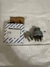 Hyster 379902 Ignition Switch With Keys New In Box