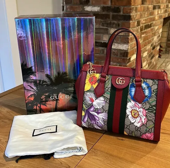 Gucci White GG Supreme Canvas and Leather Small GG Ophidia Floral