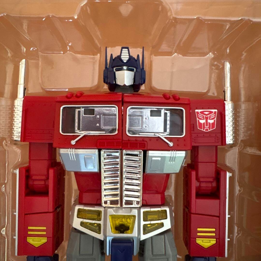 【未開封】 トランスフォーマー MP-10 コンボイ Ver.2.0 s-l400.jpg