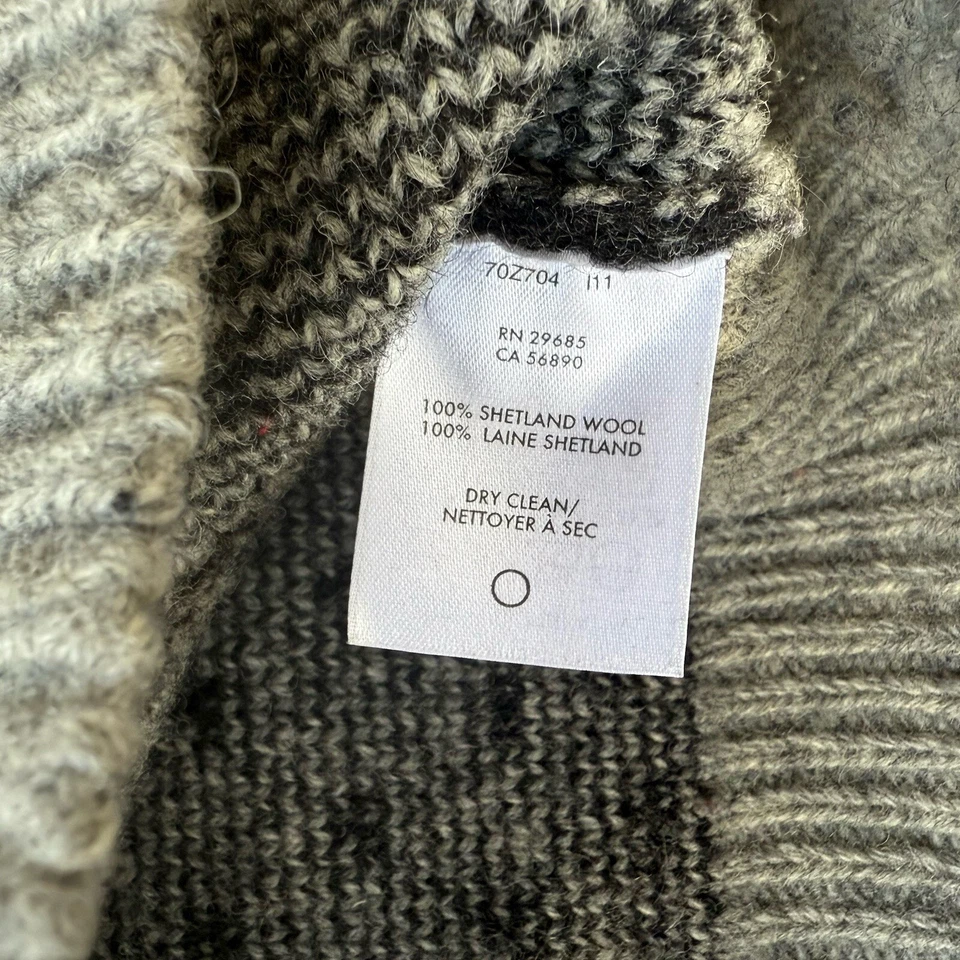 Rare Vintage Pendleton men’s Wool Crewneck Sweater Buffalo Bison Gray Blue S - Image 4 of 4