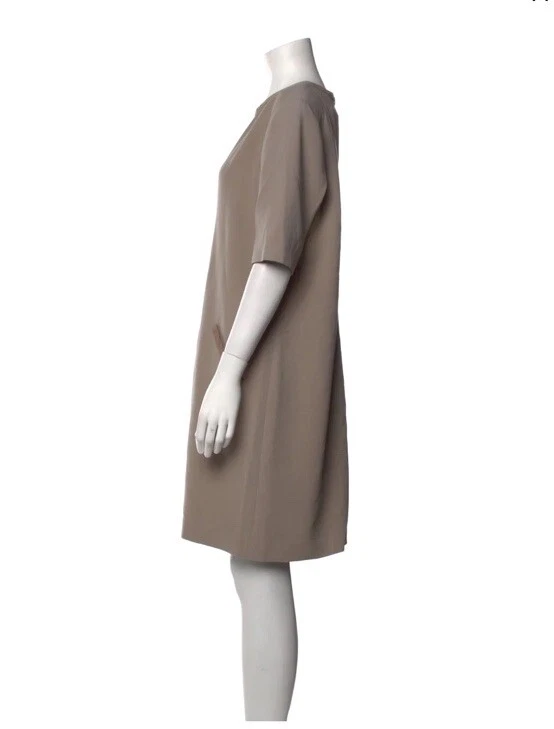 Vestido Ralph Lauren Etiqueta Negra Cuello en V Hasta la Rodilla 12 Foto 2 de 3