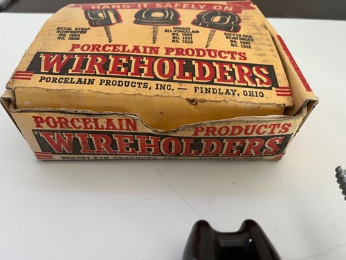 NEW VINTAGE PORCELAIN PRODUCTS WIRE HOLDERS NO 1929 - Picture 3 of 7