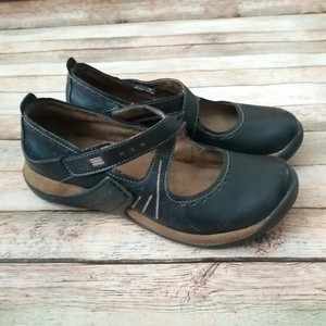 black velcro sneakers