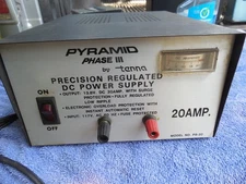 Pyramid Regulated Power Supply Model PS-20 . 20Amp 13.8v DC Power Supply