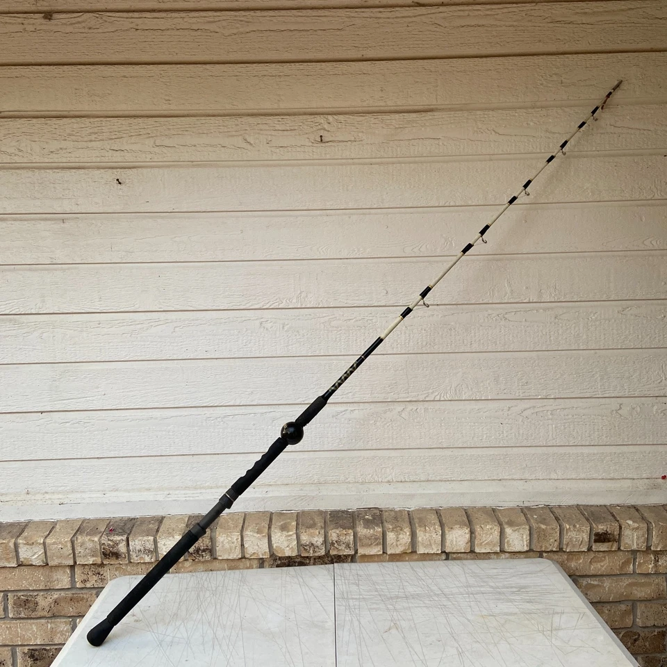 Jack Daniels Old No. 7 Saltwater Surf Fishing Rod Fuji CCA 2001 San Antonio Chap - Image 3 of 4