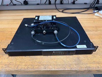 Motorola slr 5700 VHF repeater + Duplexer