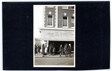 Vintage photograph of shopfront Old Steine & St James Street, Brighton (C96042)