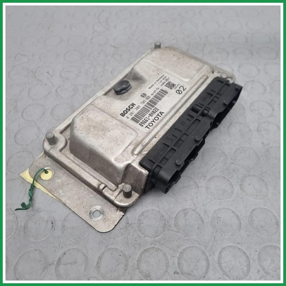 Centralina Motore Iniezione Bosch 1039S12537 Toyota Aygo I 896610H022 2005 2012  - Immagine 2 di 4