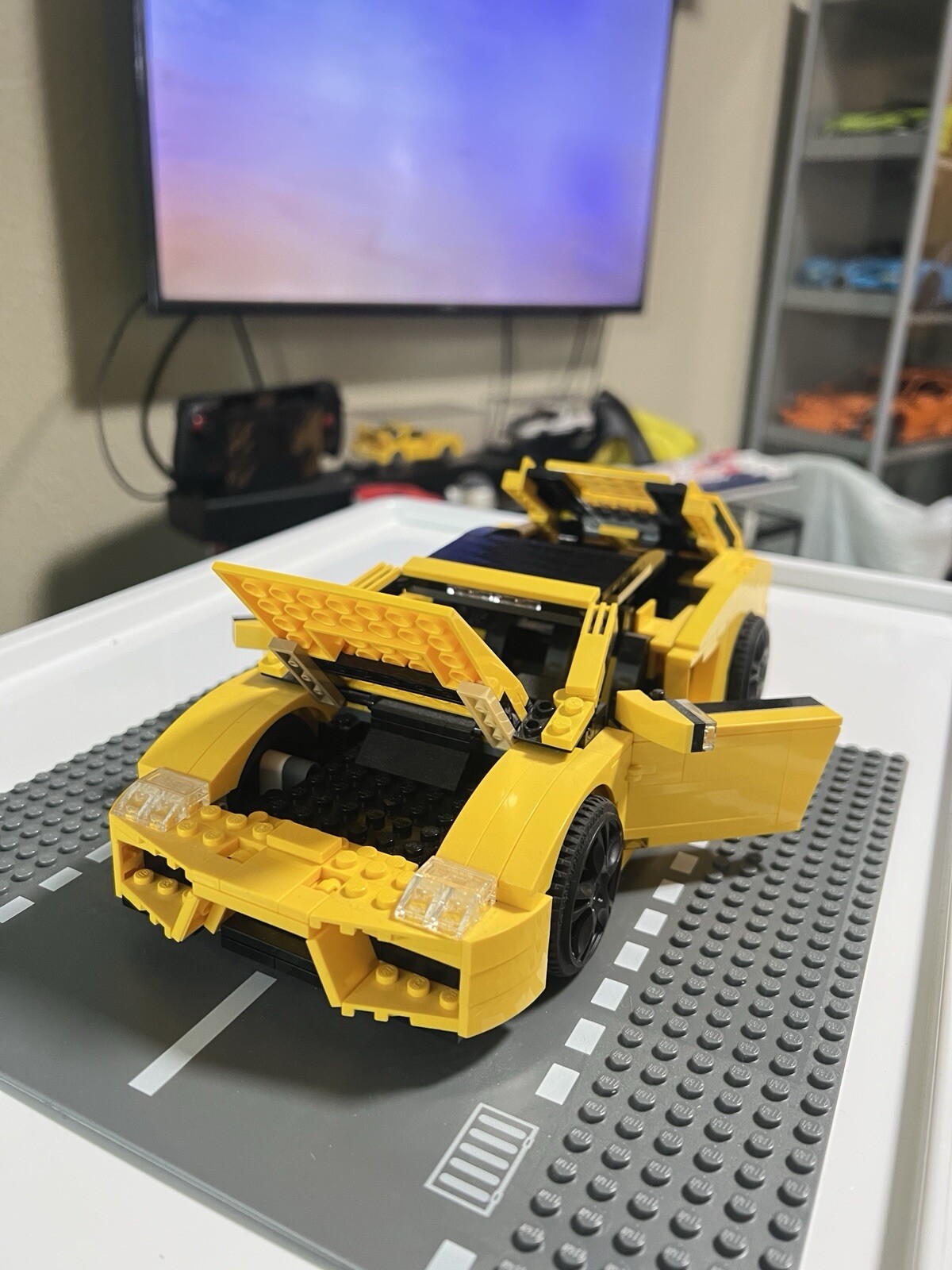 Picture 2 of 5