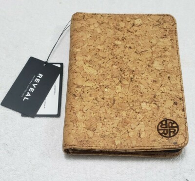 Reveal Turpan Cork Kindle Folio Color: Natural for Kindle 3 (NWT)