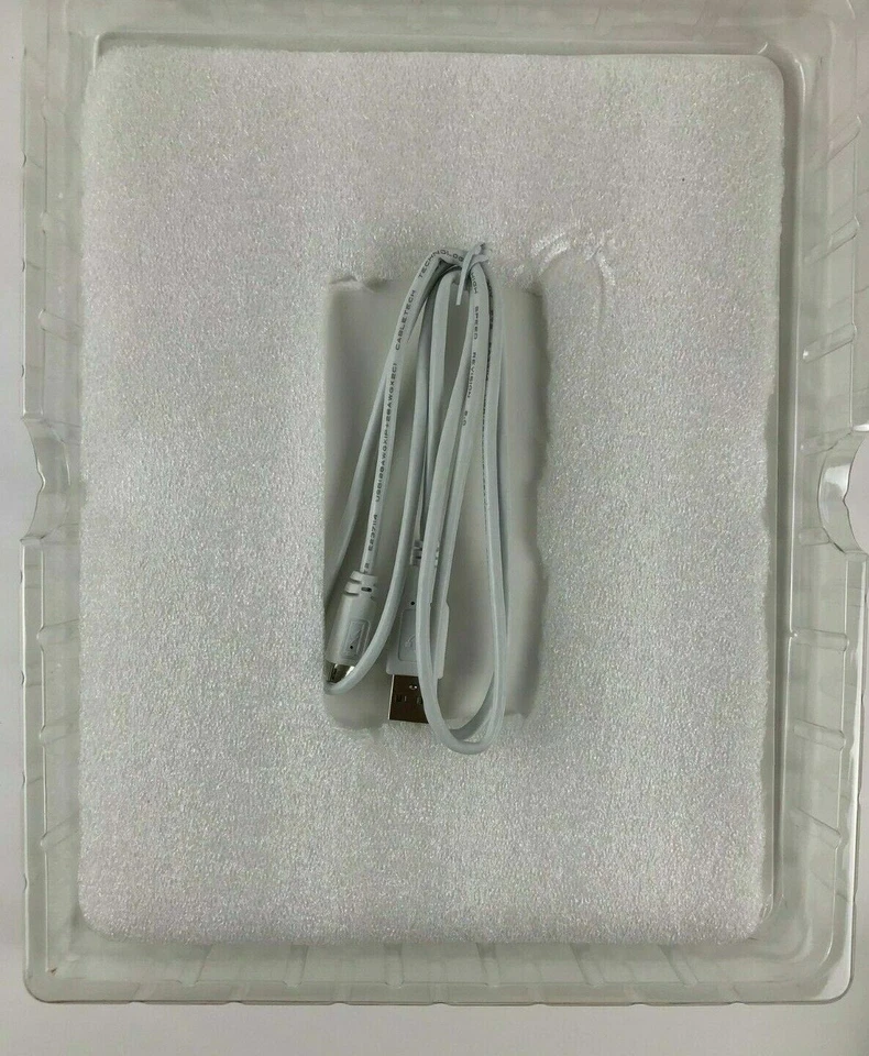 Adesso Compagno 3 Bluetooth Scissor-Switch Keyboard with Carrying Case for iPad - Image 3 of 4