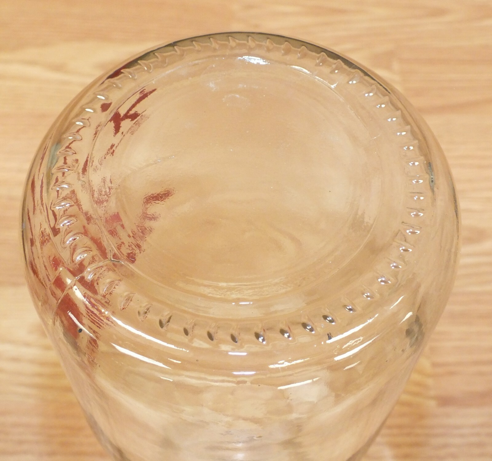 Hickory Hills Dairy 100 Pure Pasteurized Milk 9 1/2" Collectible Glass