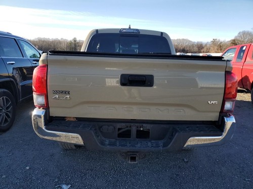 Audio Equipment Radio Display And Receiver ID 510361 Fits 18-19 TACOMA 844627 - Picture 8 of 14