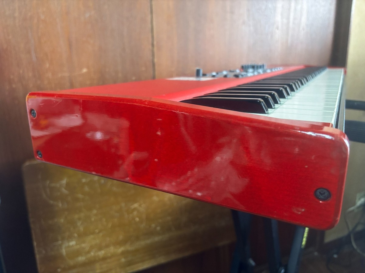 Nord Electro 3 seventy three 73-key Keyboard with Piano and Organ Nord Electro 3 seventy three 73-key Keyboard with Piano and Organ
