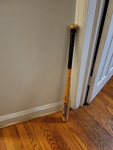 New/Sealed Mac Gregor Wooden Bat MCWSBB32 32" Bat