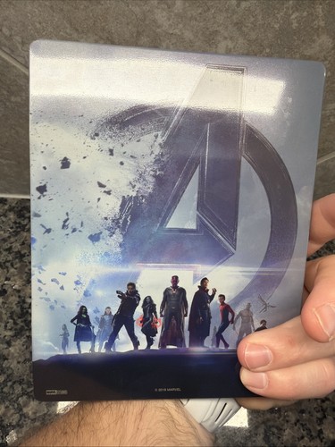 Marvel Avengers: Endgame (4K Ultra HD + Blu-Ray) Best Buy Exclusive SteelBook - Afbeelding 3 van 4