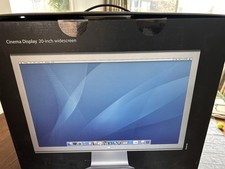 Apple  Cinema Cinema Display 20"  Widescreen LCD TFT Monitor