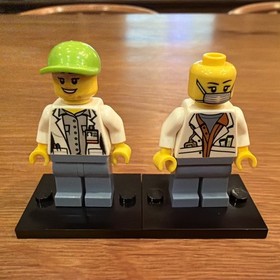 LEGO Lot of 13 City Minifigures From Sets 0936, 1134, 1249, 60126, 60130, 60143