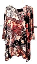 WOMEN'S ATITUDES BY RENEE BLACK WITH MULTI-COLOR SCROLL FLORAL PRINT TUNIC TOP L