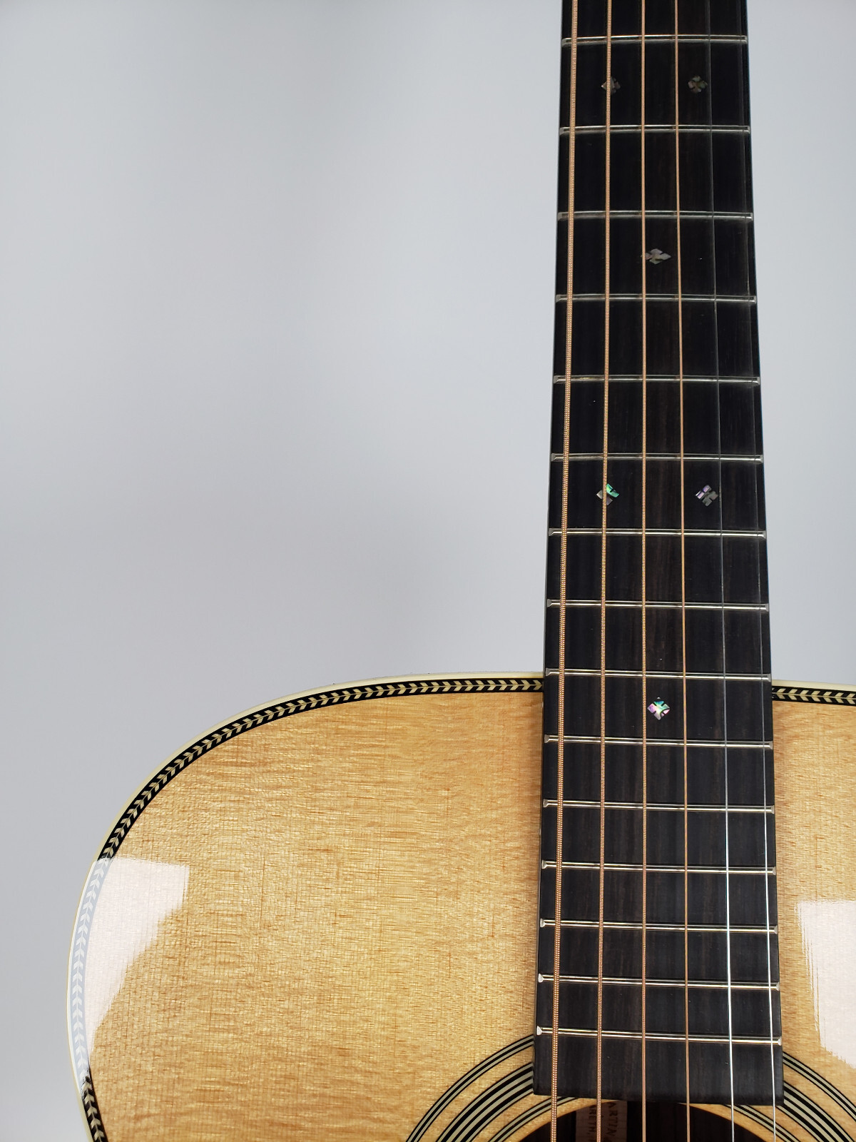 Martin OM28 6string Acoustic Guitar Natural Overset Neck eBay