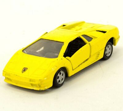 Vintage Maisto Shell Ferrari F40 Diecast Toy Car   1:39 Pull Back Mechanism