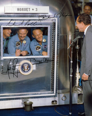 Repro-Autogramm - Apollo 11 - Richard Nixon - Gelandet - 11,4 x 14,3cm