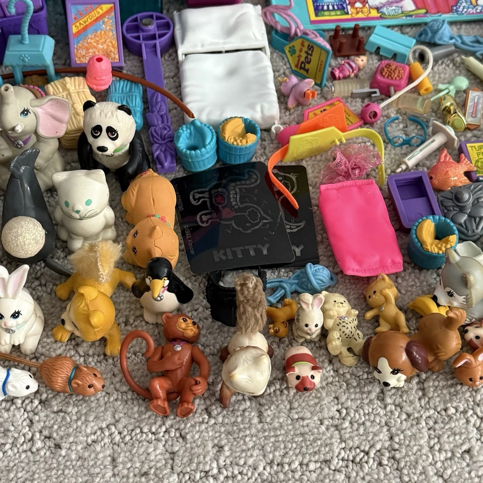 Vintage 1992 Littlest Pet Shop Kennel Play Case Animal Pets Accessories LOT RARE - Image 3 of 4
