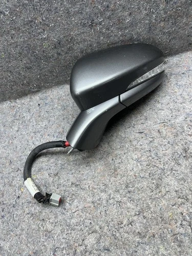 2013 2014 Ford Fusion Driver Left LH Side View Mirror in UJ Gray