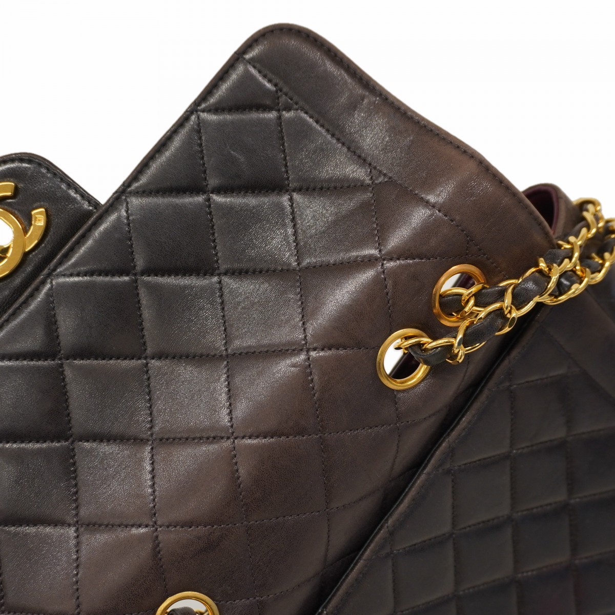 Auth [6ba1137] CHANEL Shoulder Bag Matrasse WChain Lambskin Black Gold metal... thumbnail 12