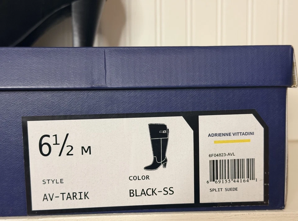 Черные замшевые кожаные сапоги Adrienne Vittadini Tarik на каблуке выше колена размер 6,5 M - Изображение 2 из 4