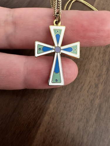 Gold Tone Cloisonné Cross Green Blue Marked Taiwan 18” Chain - Picture 4 of 8